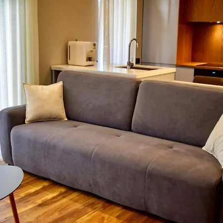 Apartment Center 1